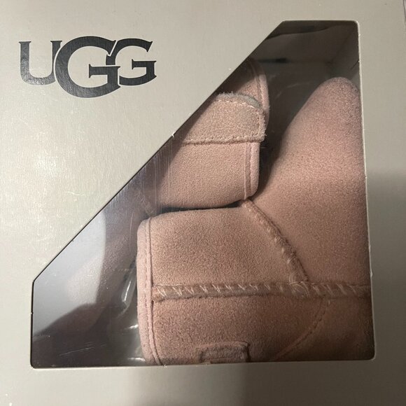 COPY - baby size 1 uggs - Picture 1 of 6